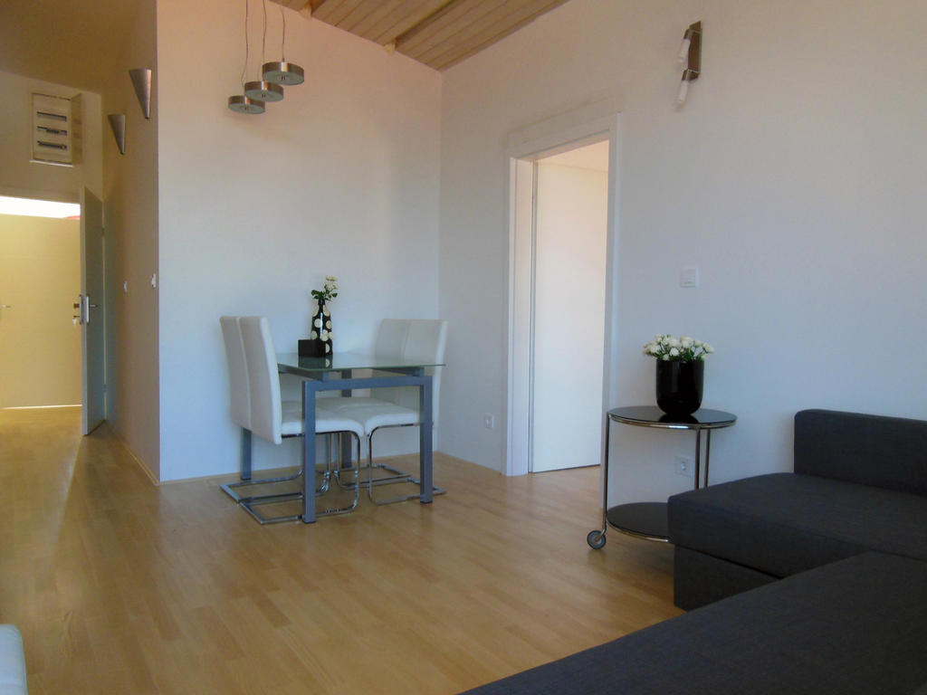 Ai Apartments Ljubljana Oda fotoğraf